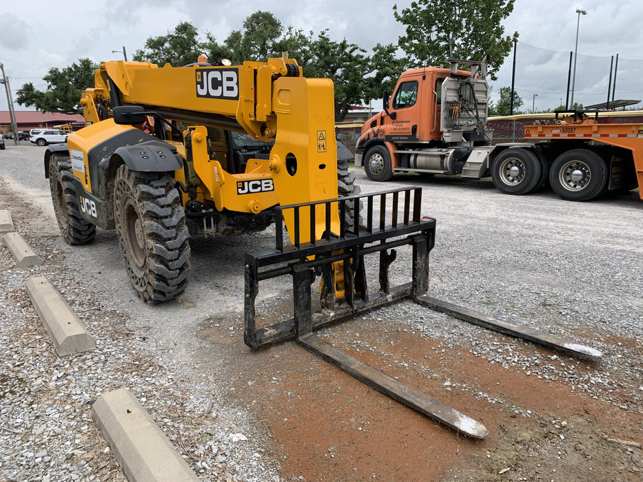 2020 JCB 509-42 Cab/Heat/Air, Solid Tires, Work Lights, Beacon, Aux Hydraulics, Back up Alarm, Lifting Eye, ES Decals