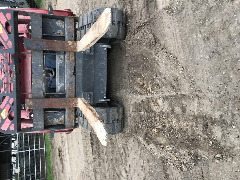 2020 EMKAY 48" Pallet Forks - Emkay