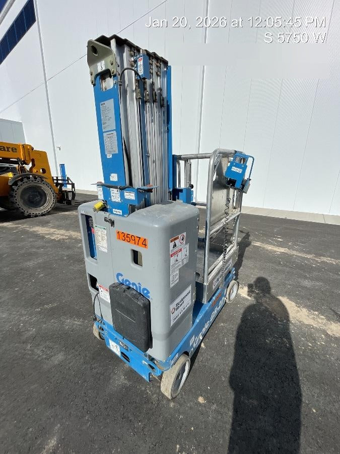 2021 GENIE GR-20