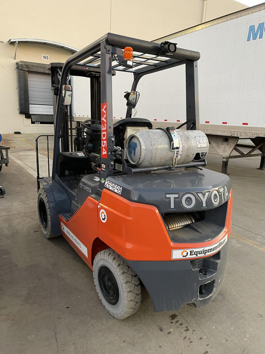 2022 TOYOTA 50-8FGU25