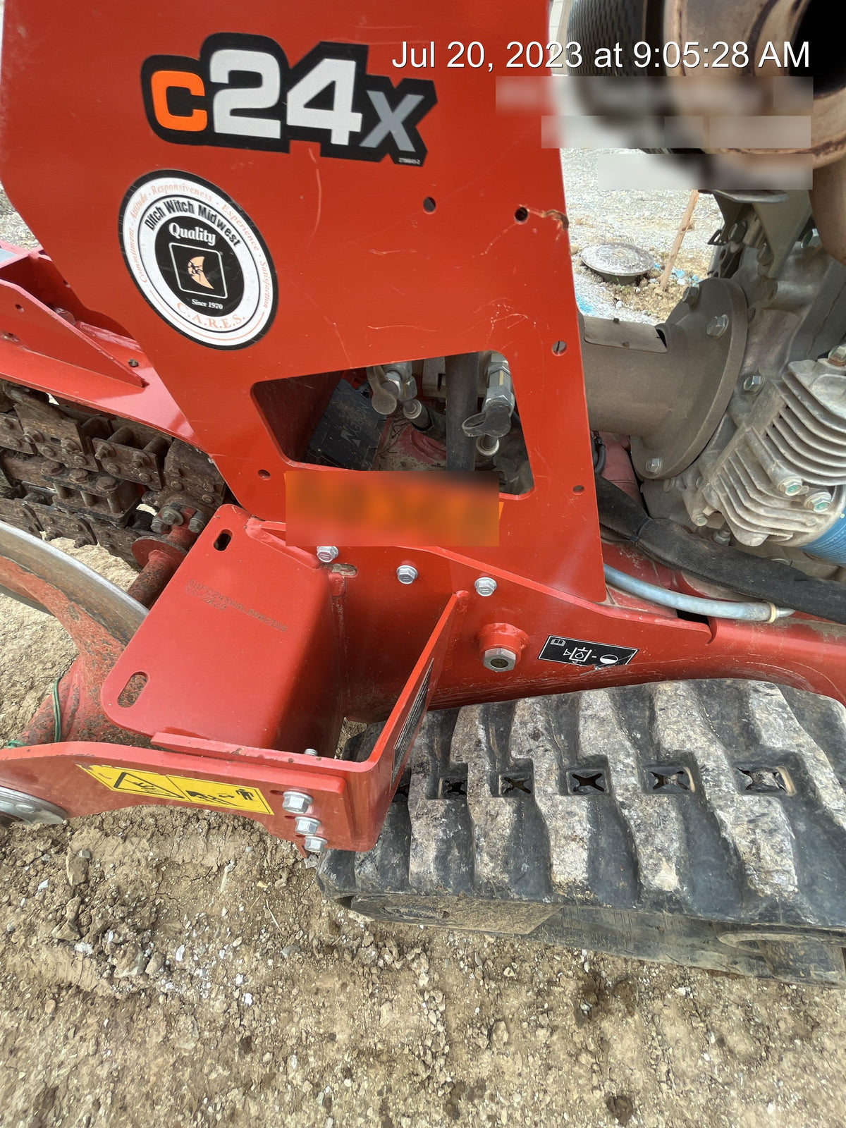2020 DITCH WITCH C24XA