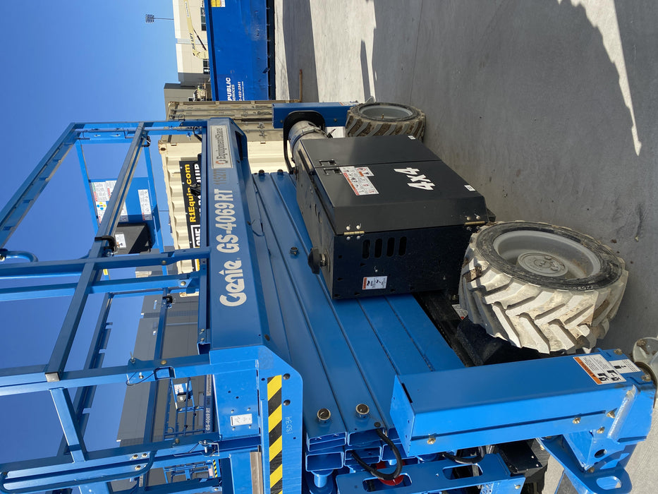 2020 GENIE GS-4069 RT