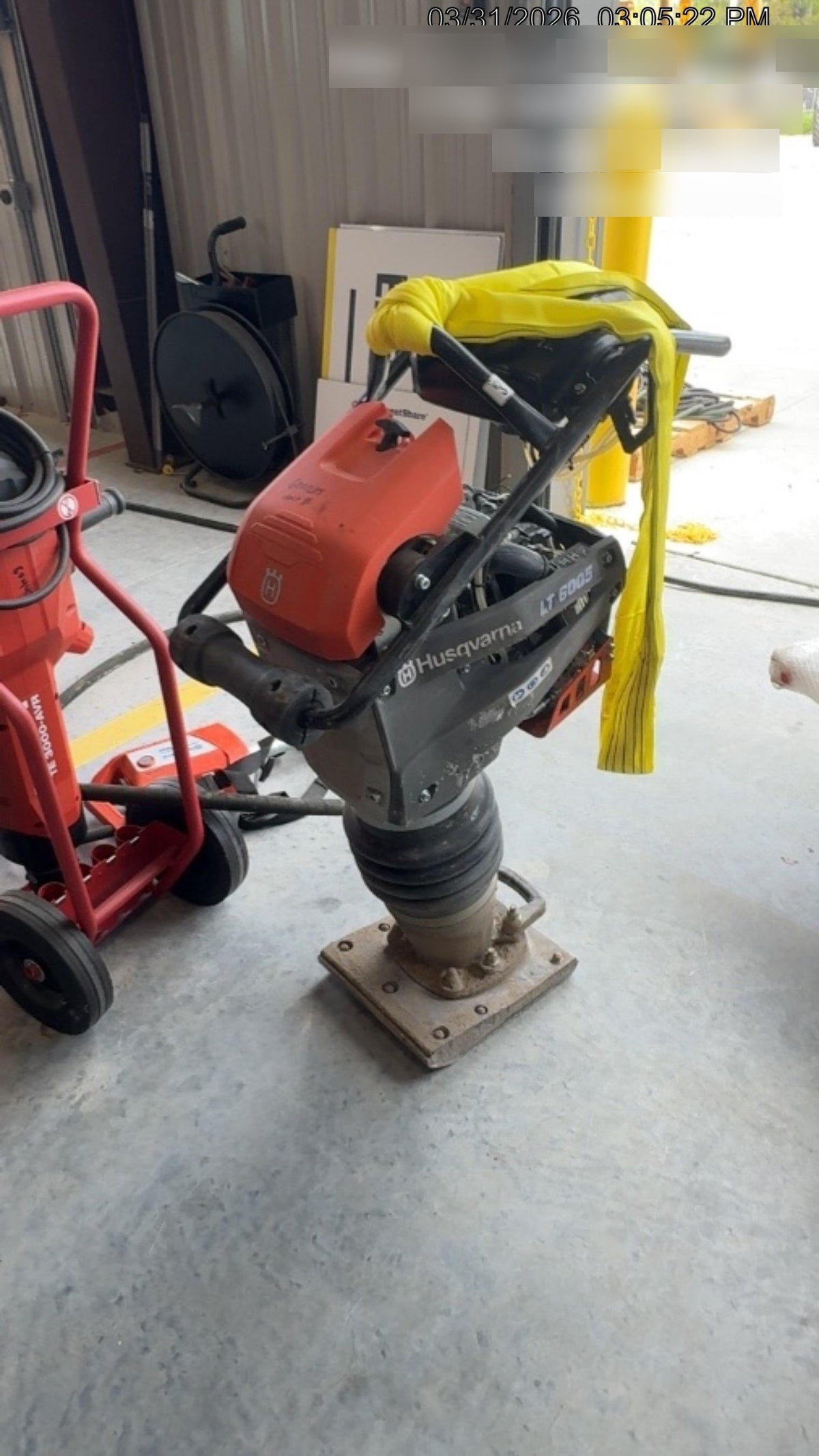 2025 HUSQVARNA LT6005