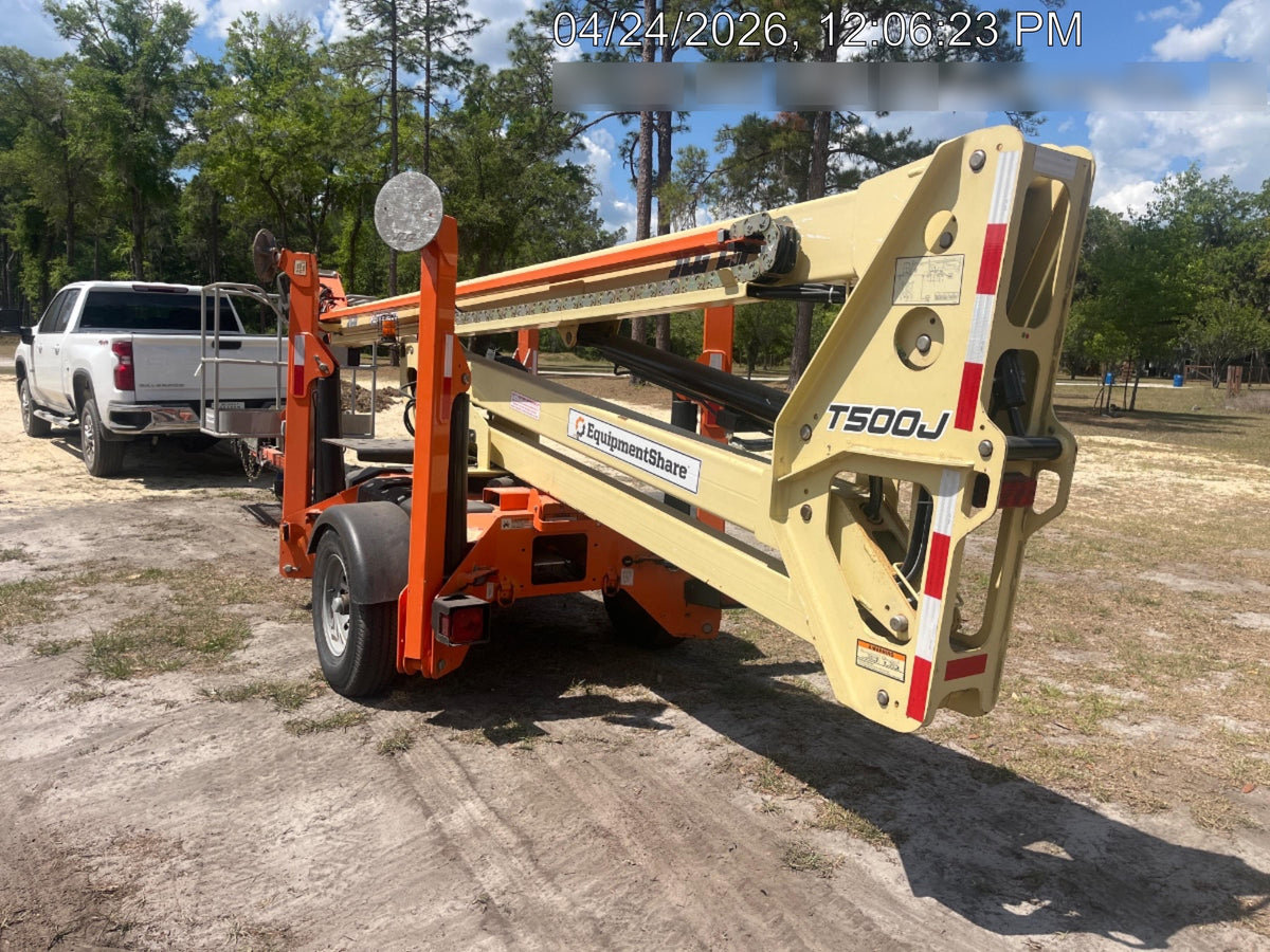 2022 JLG T500J