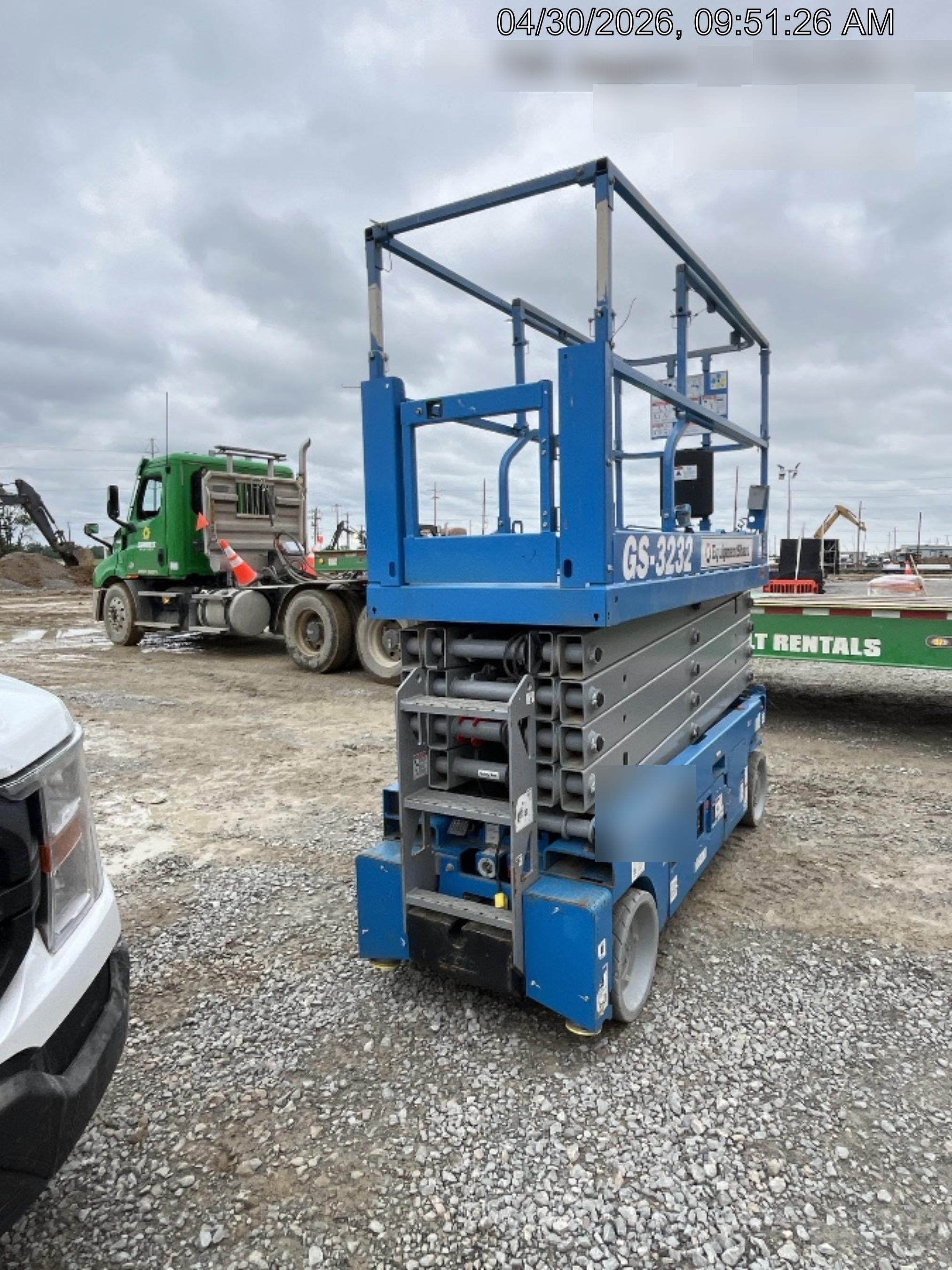 2023 GENIE GS-3232