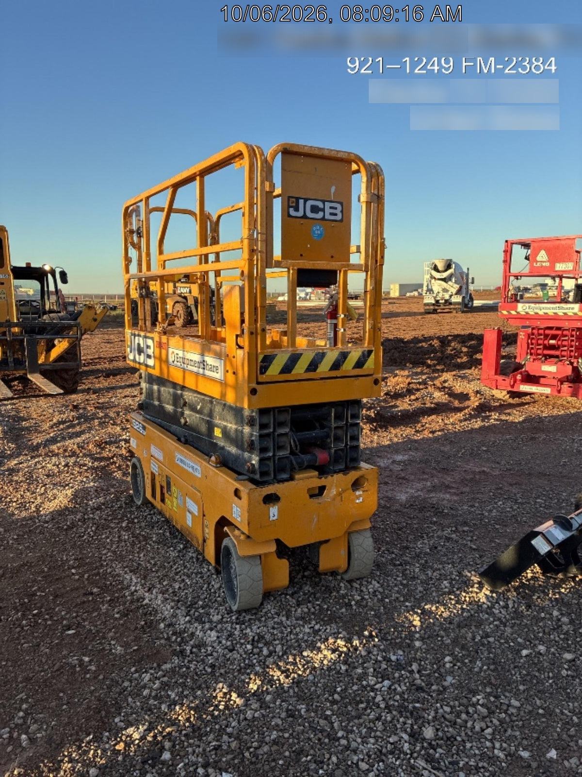 2023 JCB S2632E