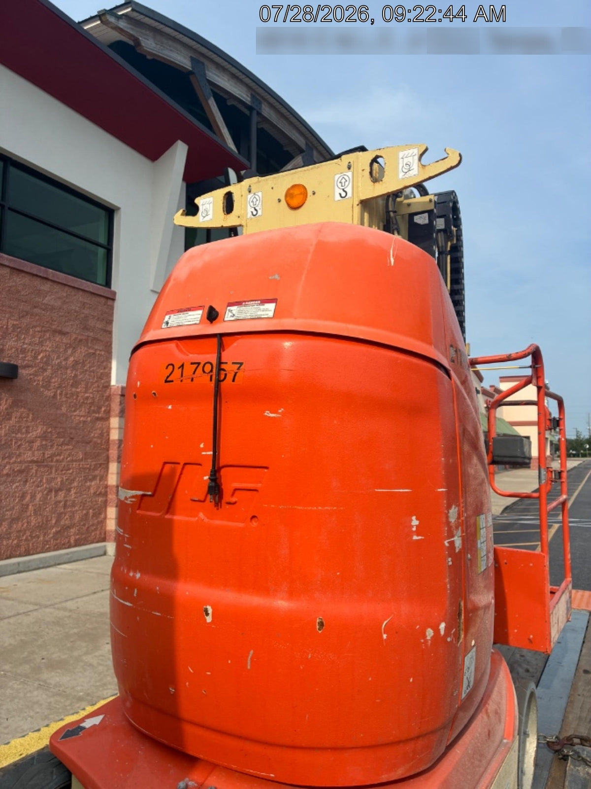 2022 JLG 26E