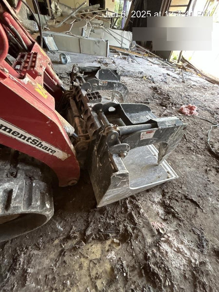 2022 TAKEUCHI TL12R2-CR