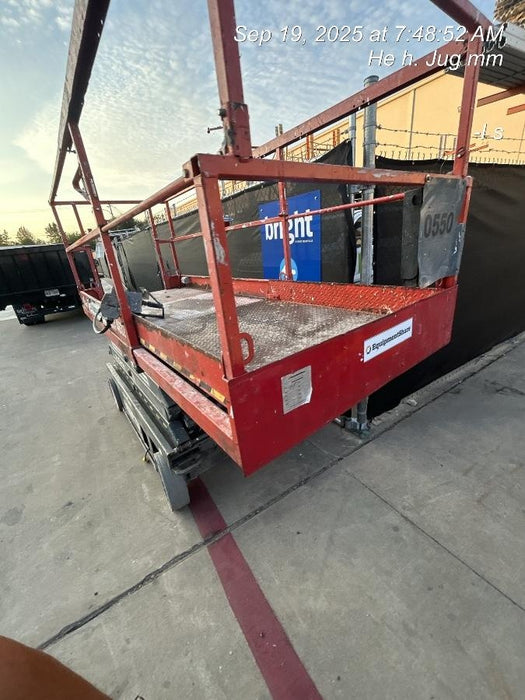 2015 Skyjack SJIII-4632 Skyjack SJIII-4632 32' Scissor Lift