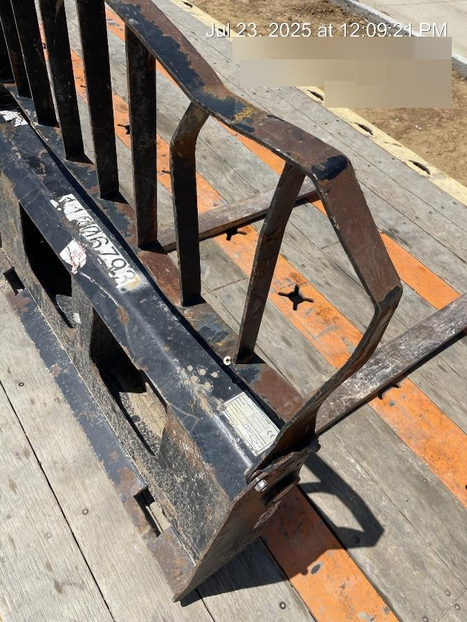 2023 ARROW MATERIAL HANDLING 48" Pallet Forks - Arrow