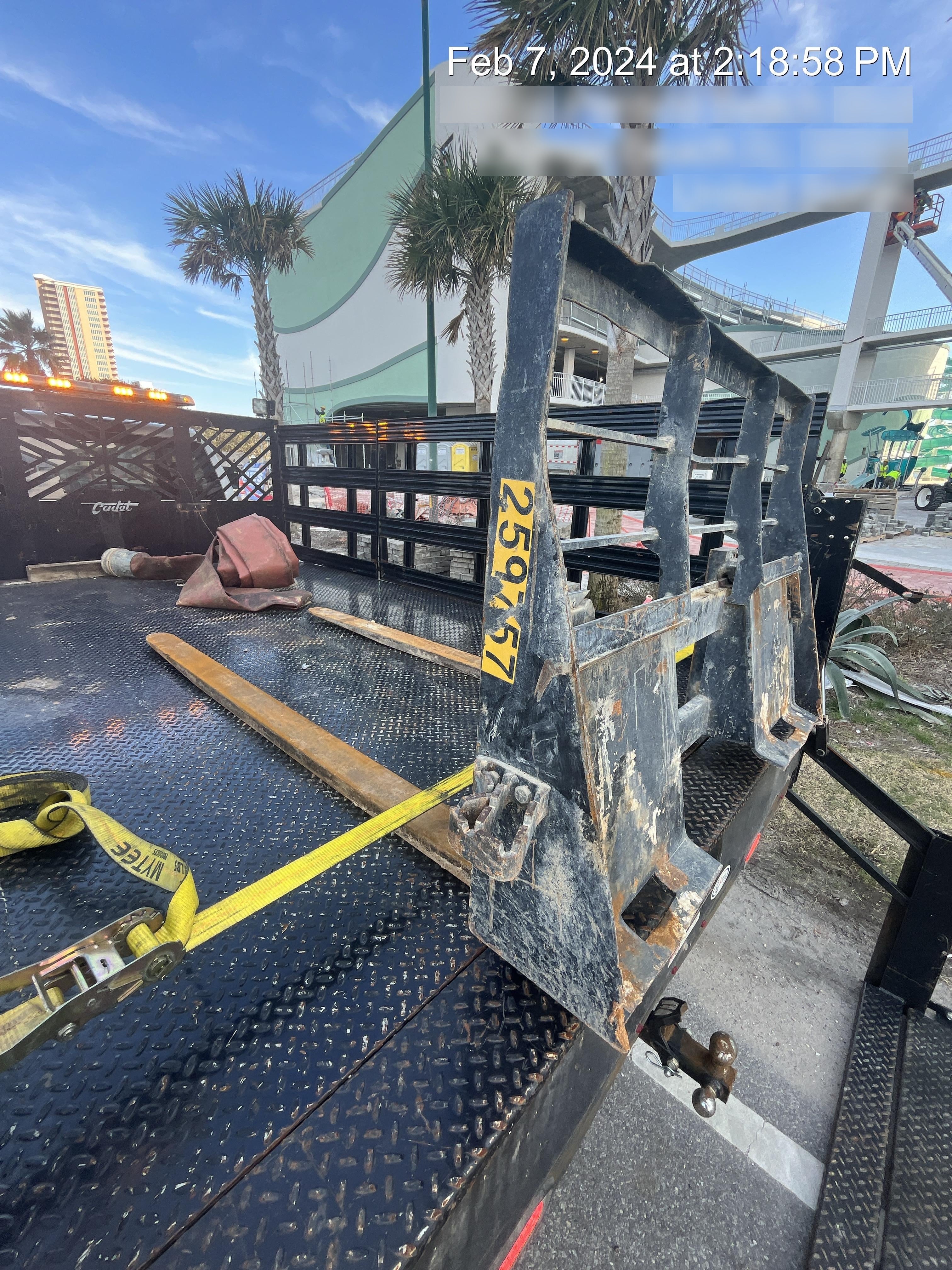 2022 ARROW MATERIAL HANDLING 72" Pallet Forks - Arrow
