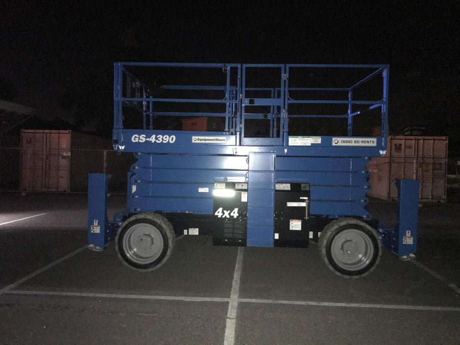 2020 GENIE GS-4390 RT