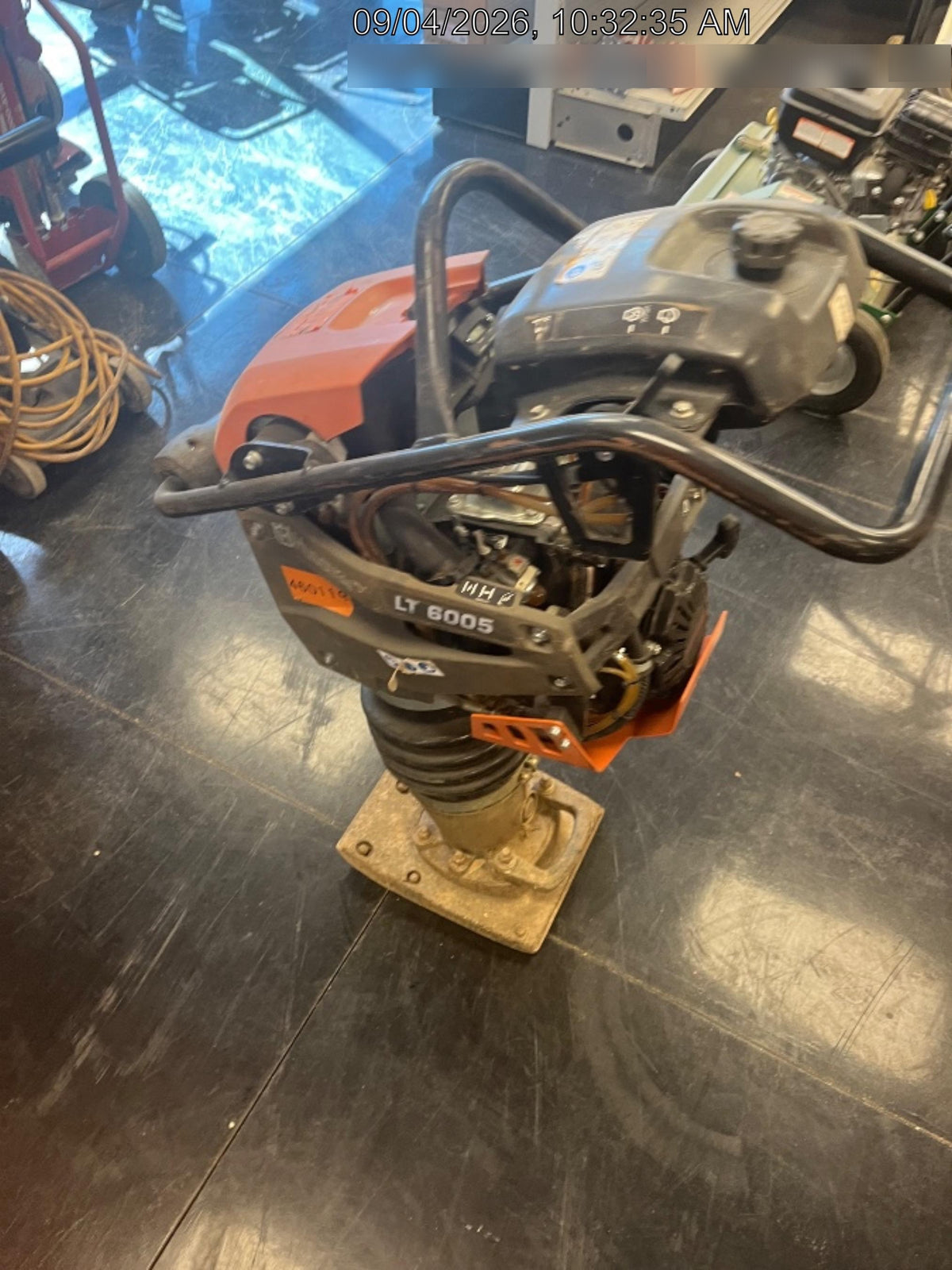 2024 HUSQVARNA LT6005