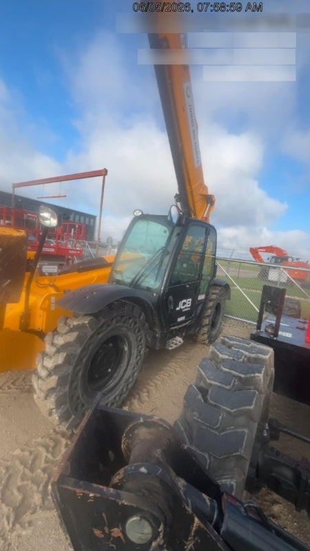 2022 JCB 512-56