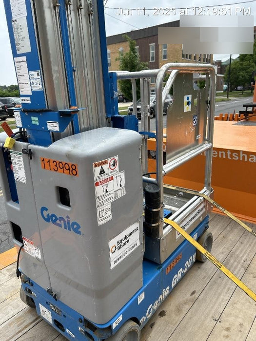 2020 GENIE GR-20