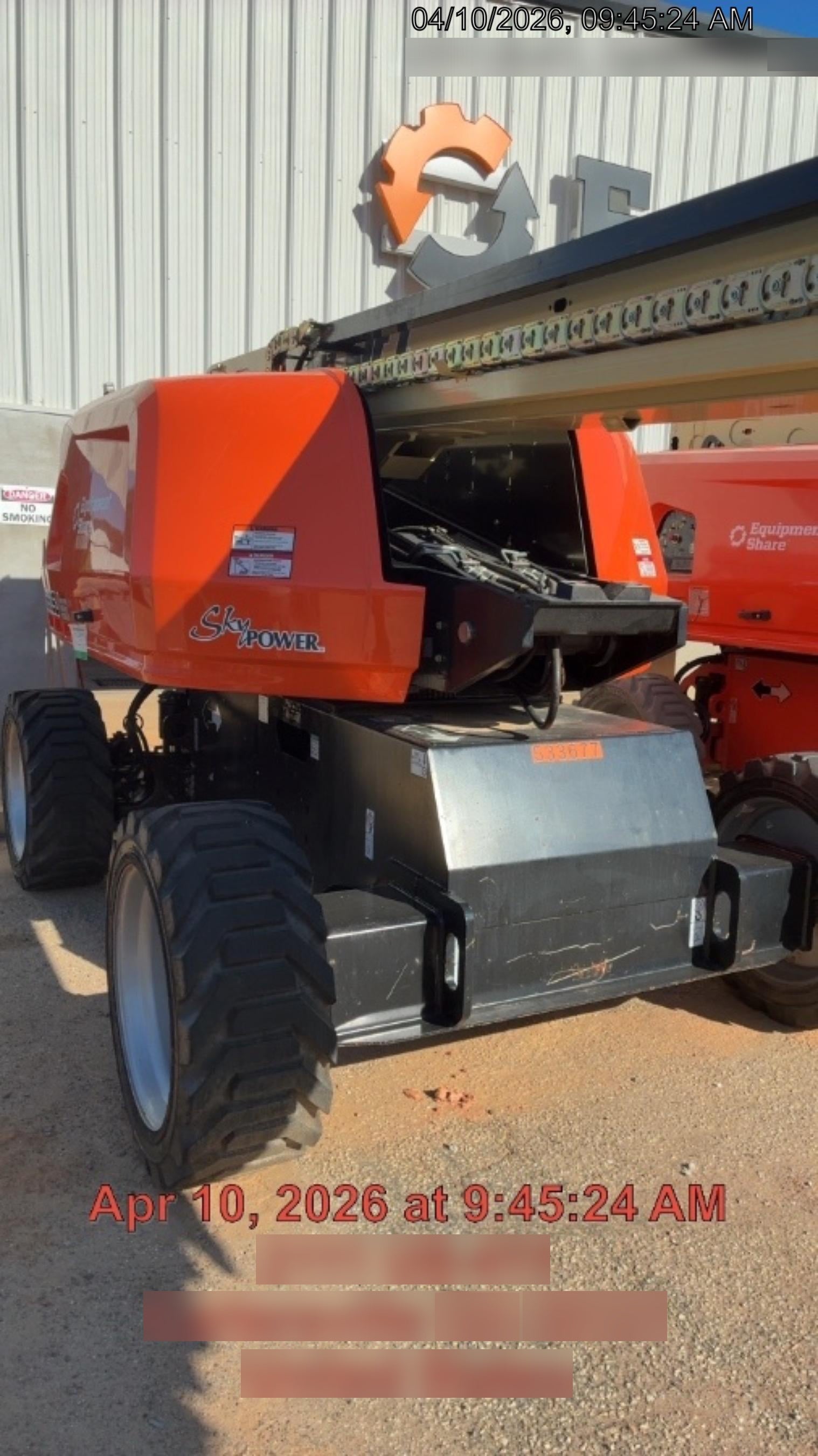 2025 JLG 660SJ