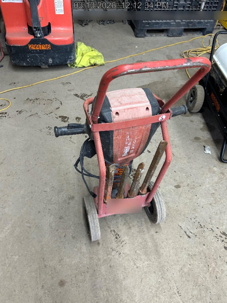 2020 HILTI TE 3000-AVR