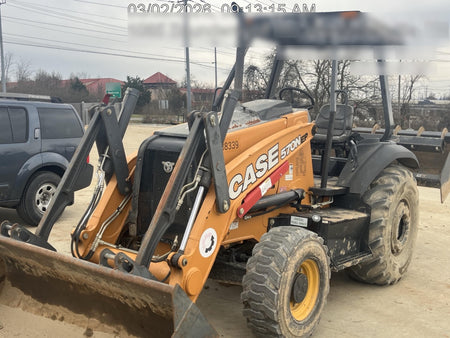 2019 Case 570N EP Canopy, 4WD, GP Front Bucket, Dual Tilt Cylinder, 84" Box Blade w/ Scarifier, Wheel Weights, Beacon