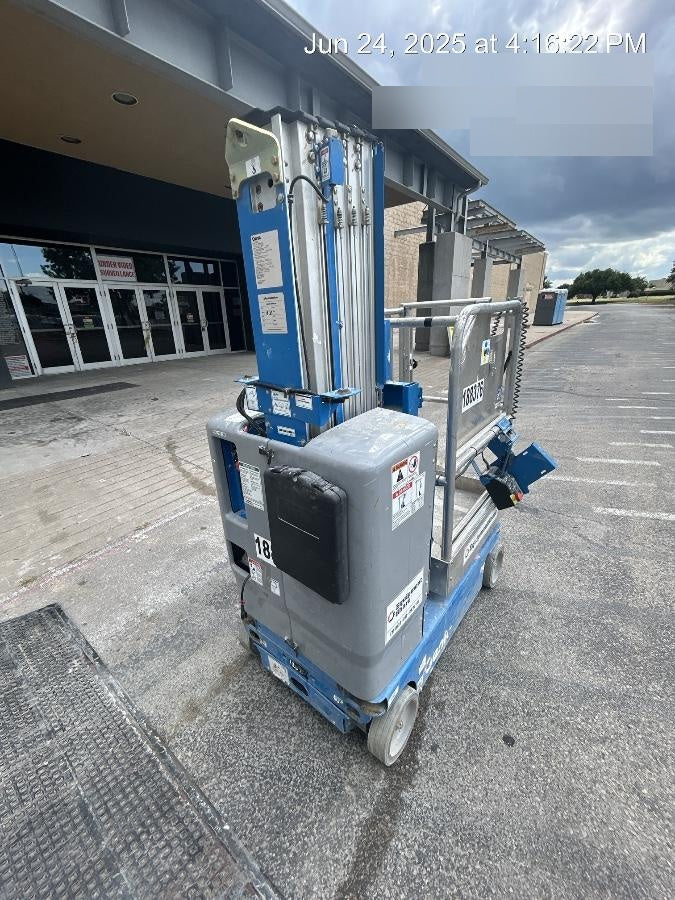 2021 GENIE GR-20