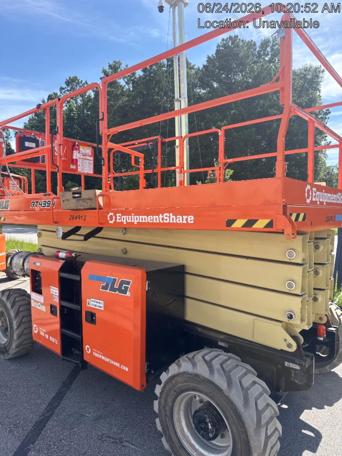 2022 JLG RT4394