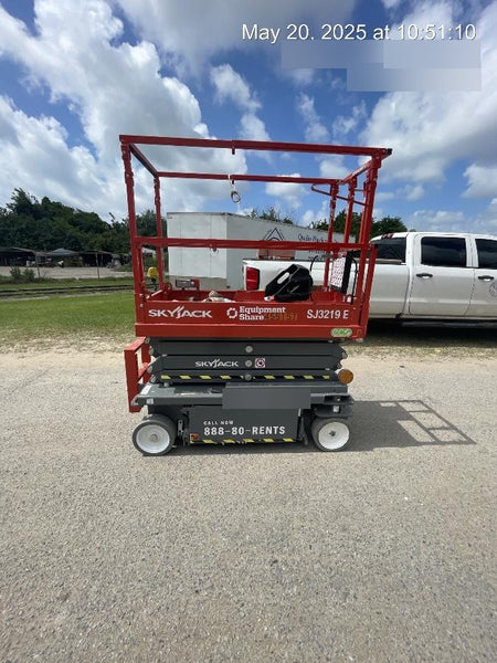 2024 SKYJACK SJ3219E