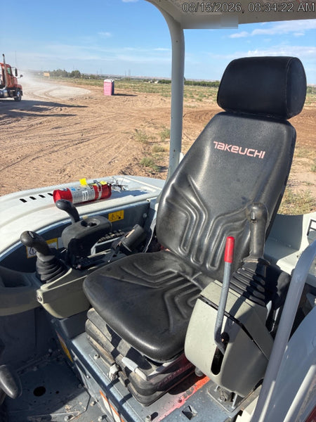2021 TAKEUCHI TB250-2