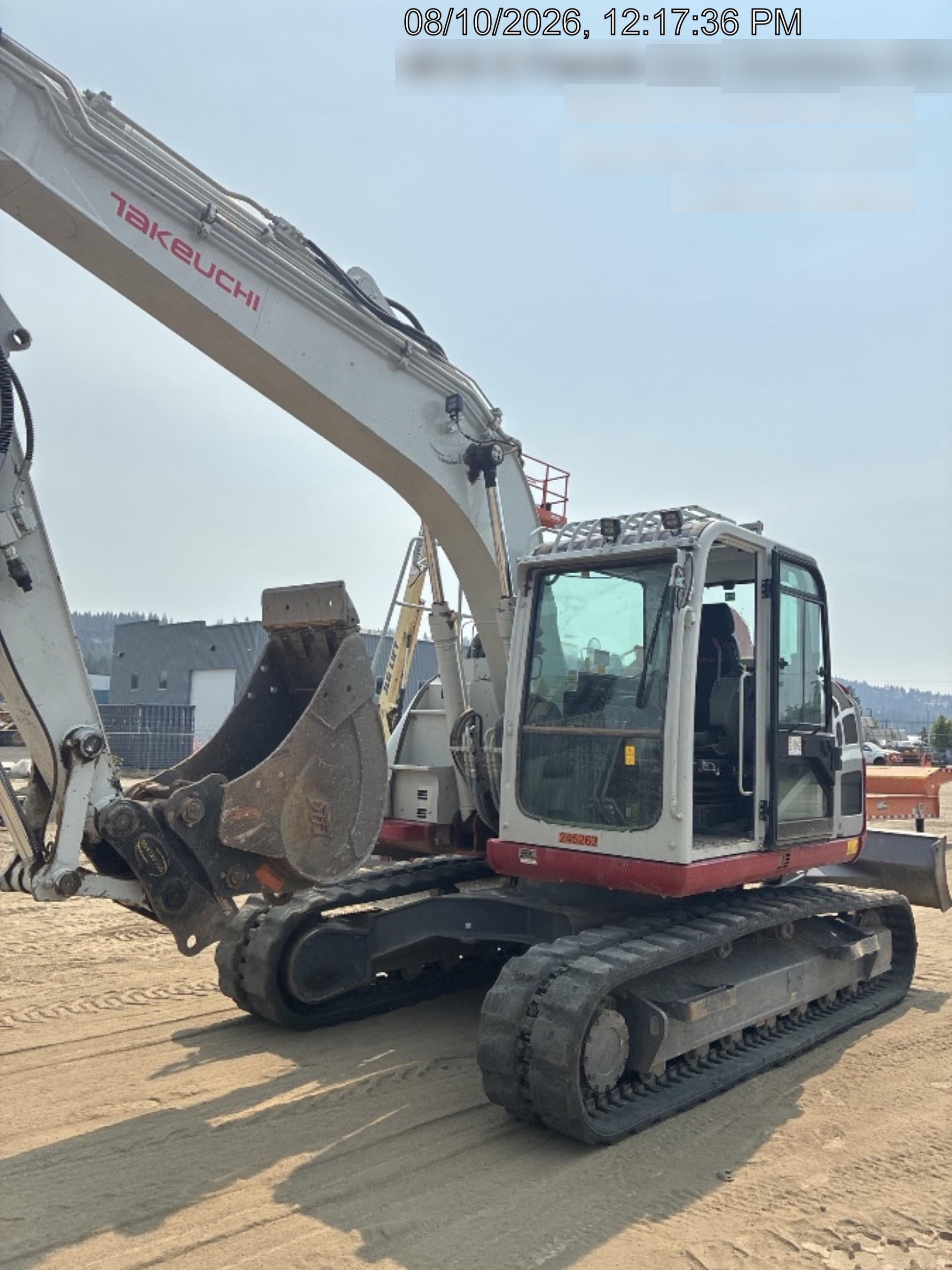 2022 TAKEUCHI TB2150CR