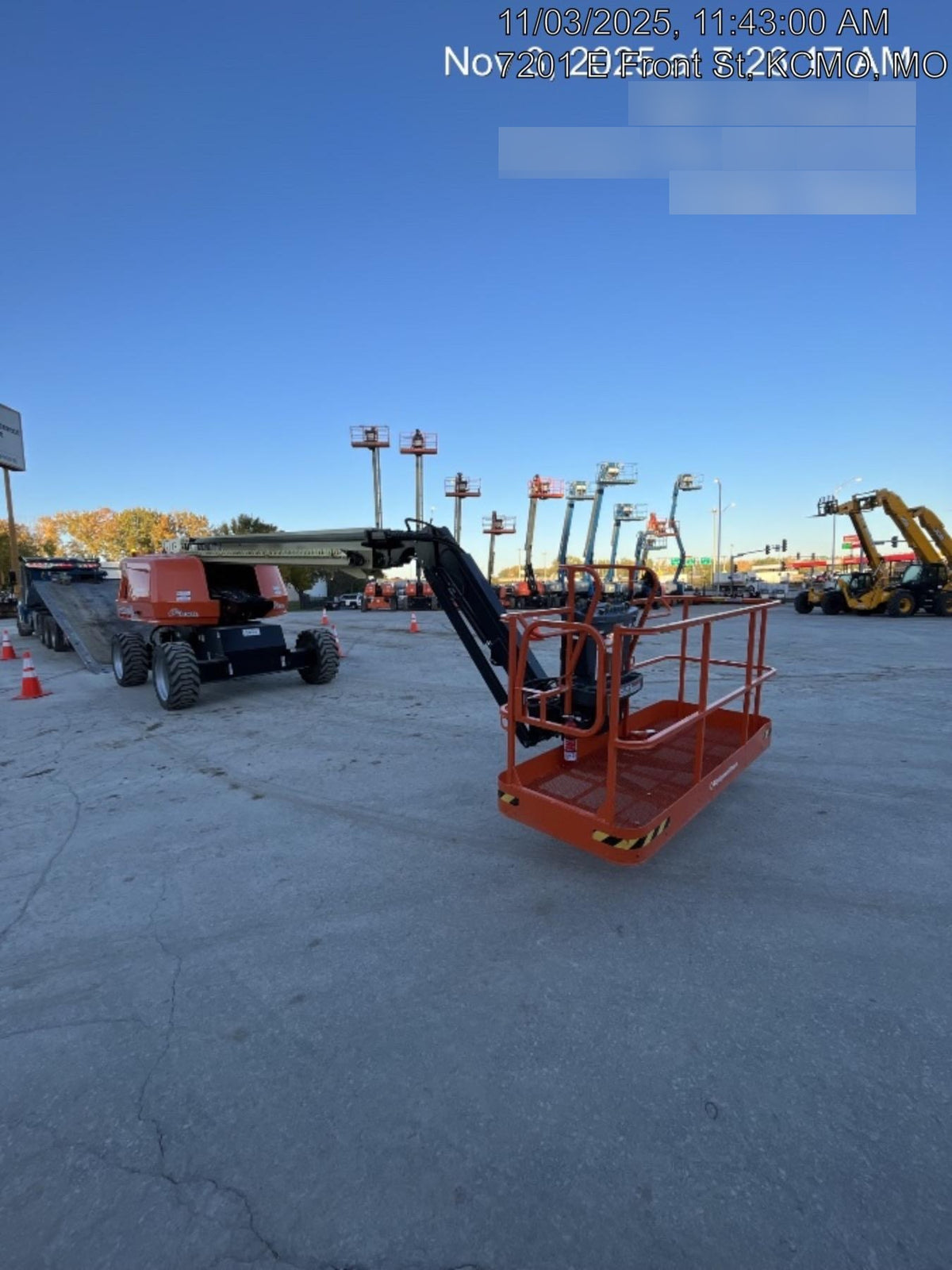 2025 JLG 660SJ