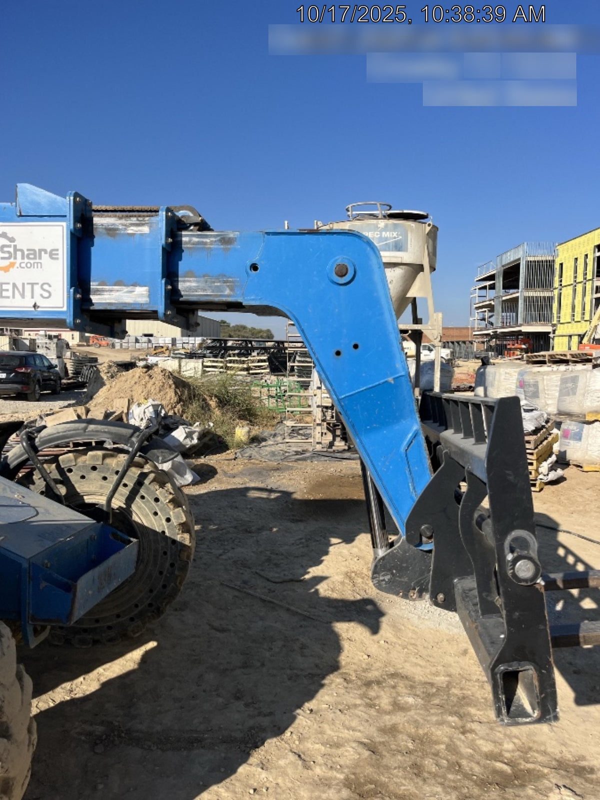 2017 GENIE GTH-844