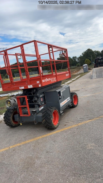 2017 SKYJACK SJ6832 RT