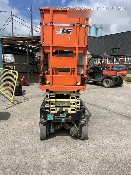 2022 JLG ES1932