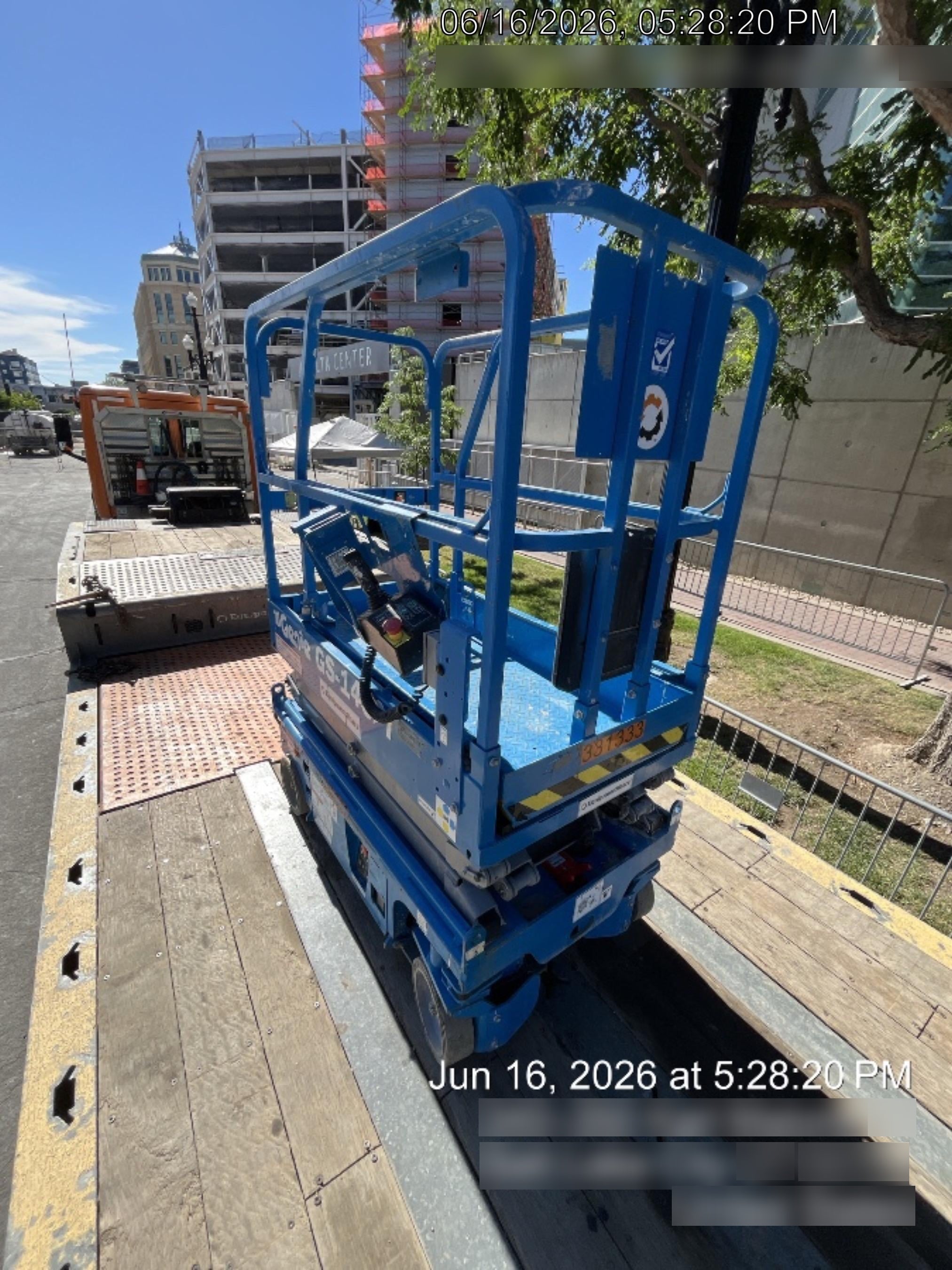 2023 GENIE GS-1432