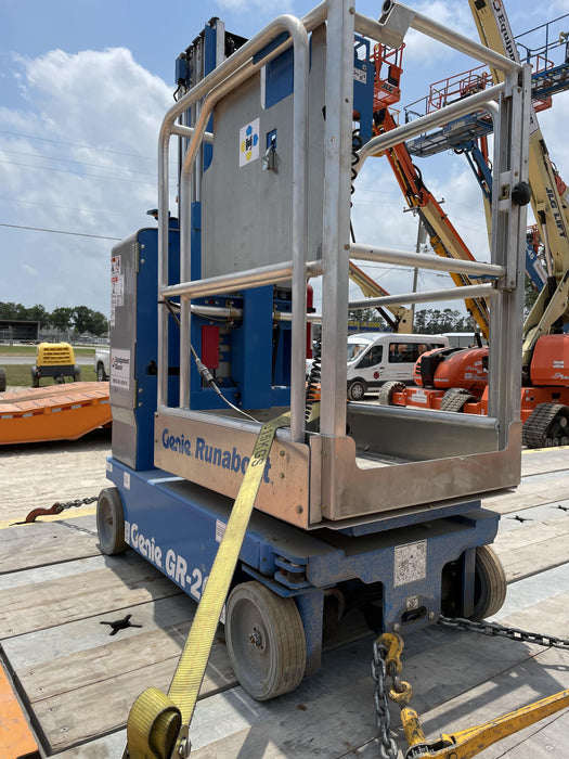 2020 GENIE GR-20