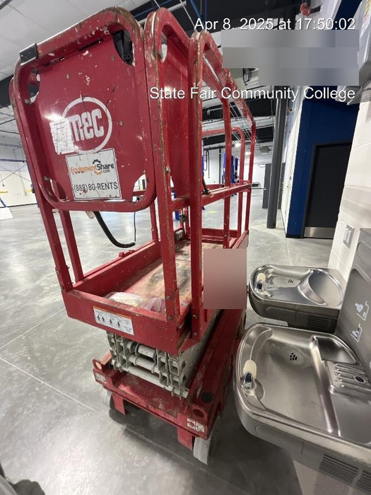 2017 MEC 1330SE MEC 1330SE Scissor Lift