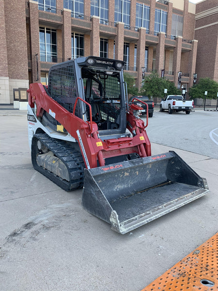 2023 TAKEUCHI TL10V2-CR