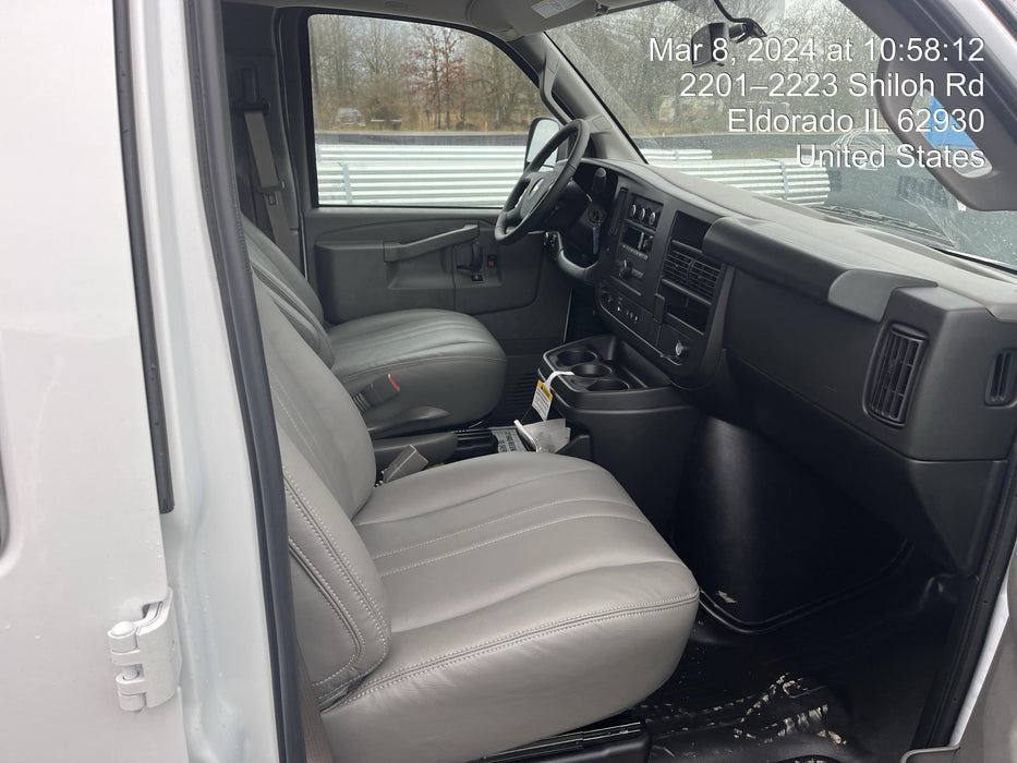 2023 CHEVROLET Express Van - Rental