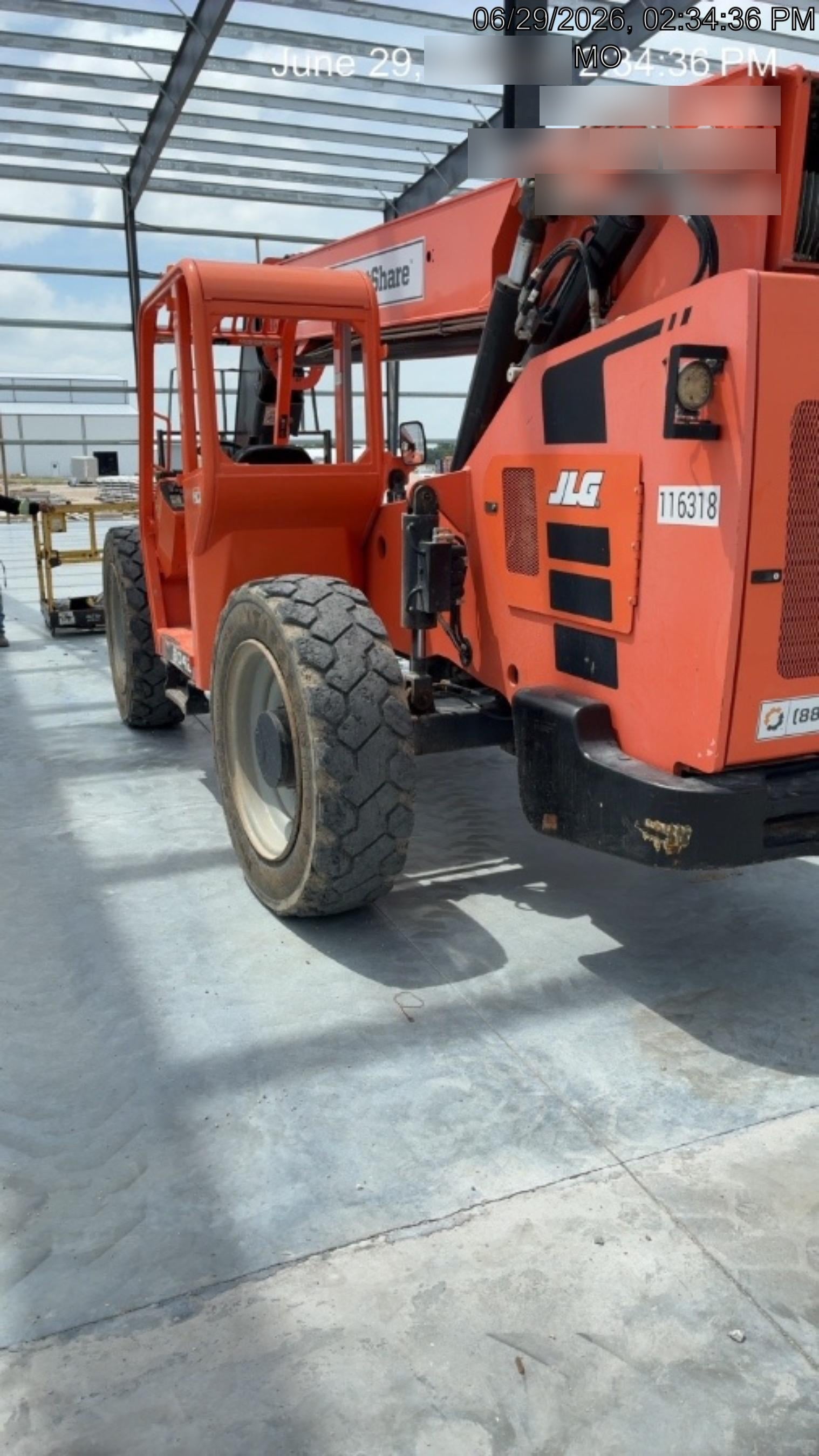 2020 SKYTRAK 8042