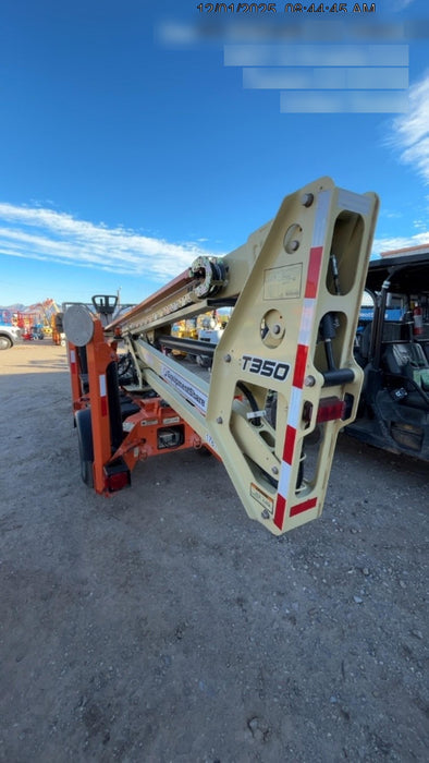 2021 JLG T350