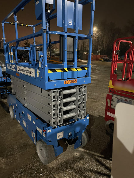 2021 GENIE GS-3232