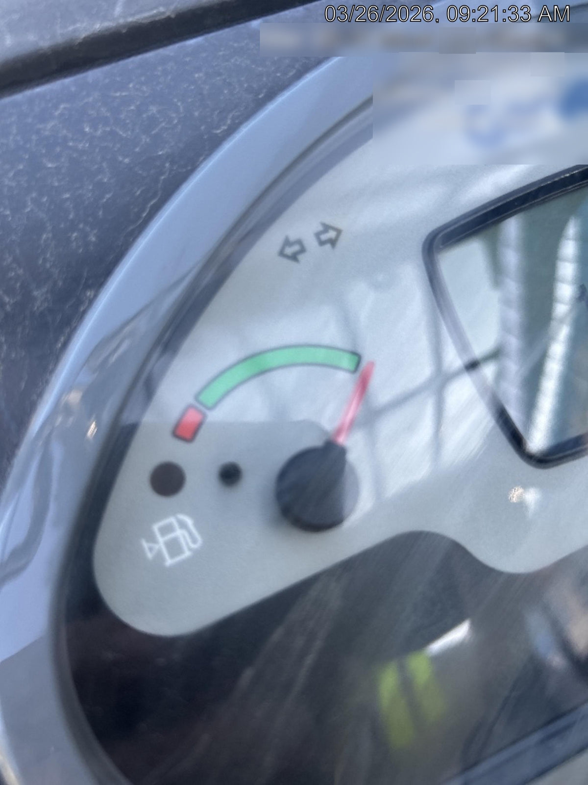 2018 Genie GTH-844 Genie GTH-844D w/Open ROPS, Solid Tires, Work Light/Beacon, 60" Carriage and Forks