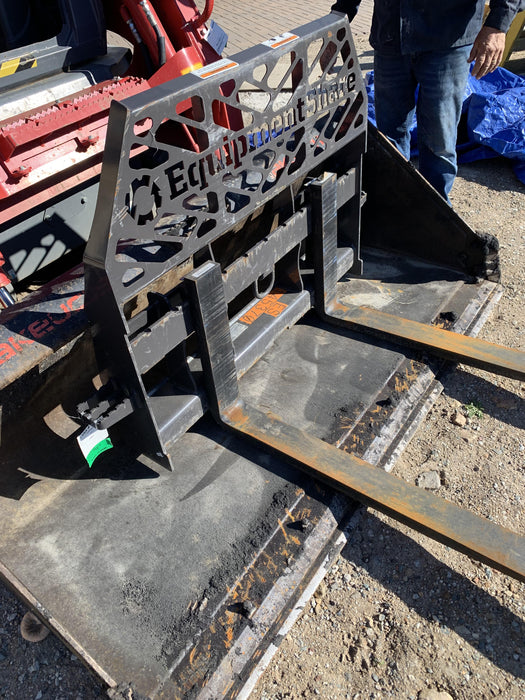 2021 PALADIN 48" Pallet Forks - Paladin