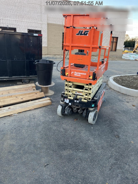 2022 JLG ES1932
