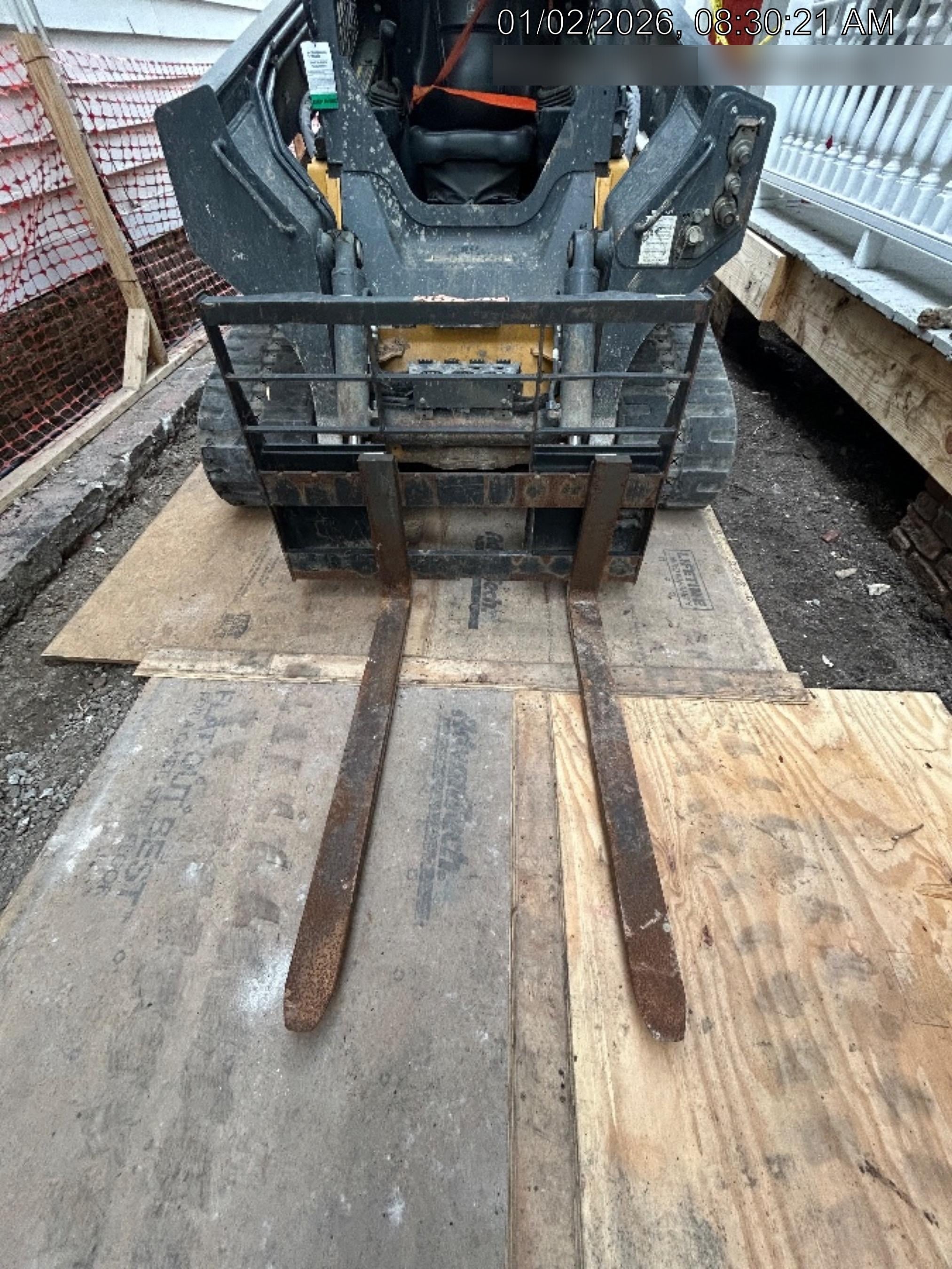 2022 ARROW MATERIAL HANDLING 48" Pallet Forks - Arrow