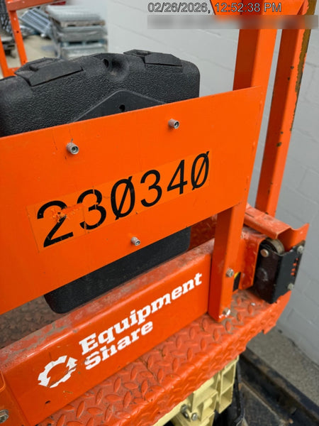 2022 JLG ES1932