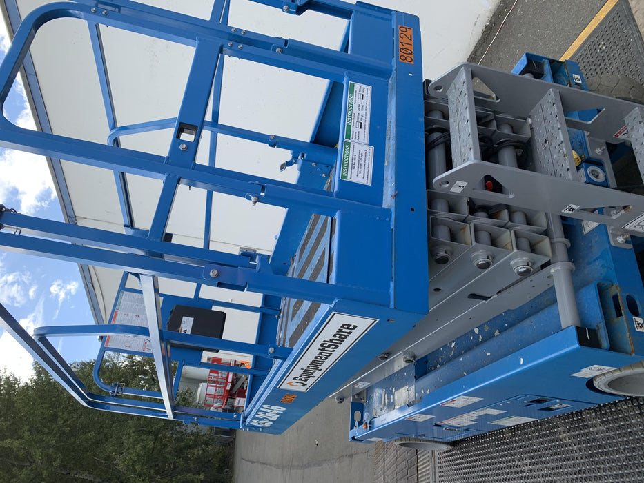 2019 Genie GS-2646 folding rails with full height swing gate, 800W Inverter