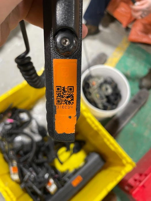 2023 MOTOROLA R7 DISPLAY