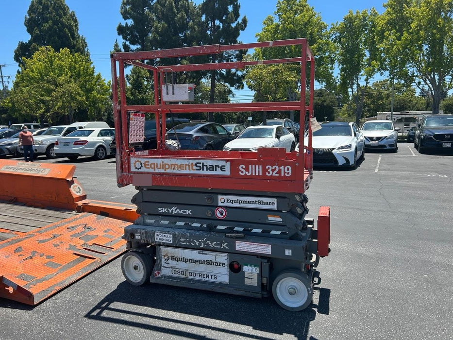 2019 Skyjack SJIII-3219 Standard w/Trojan Batteries