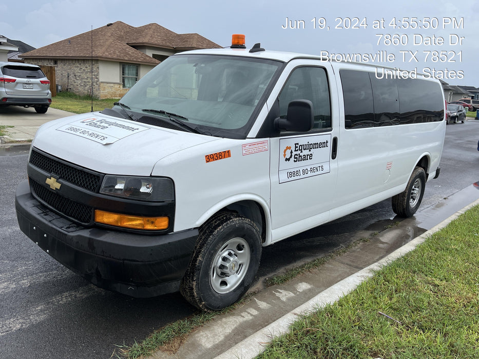2023 CHEVROLET Express Van - Rental