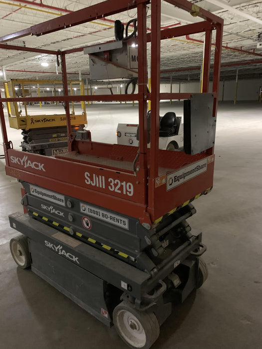 2018 Skyjack SJIII-3219 Standard Rental Specs