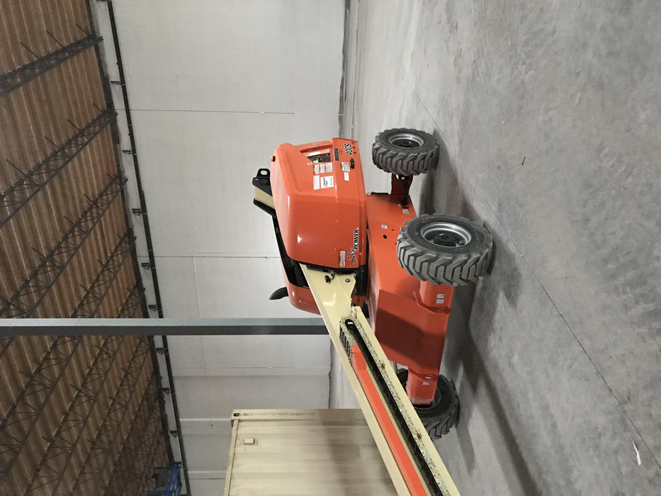 2019 JLG 400S